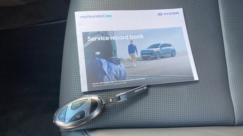 Hyundai SANTA FE 1.6 TGDi 288 PHEV Calligraphy 5dr 4WD Auto Estate